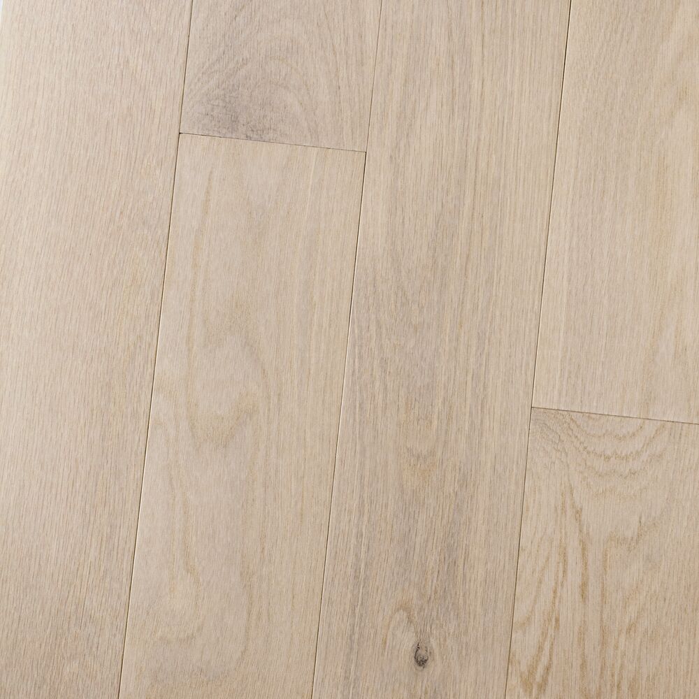 Simplicity Frost Engineered Hardwood TWO6P8044E