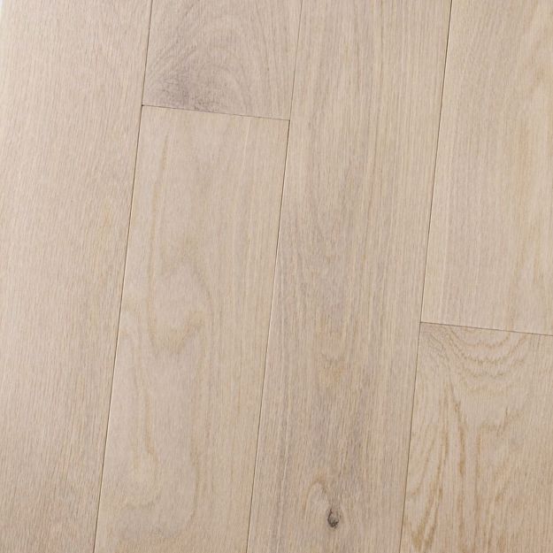 Simplicity Frost Engineered Hardwood TWO6P8044E